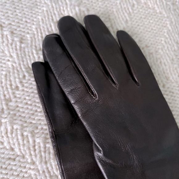 SOLD Vintage Brown Leather Gloves Size ~ 6.5 - Picture 1 of 9